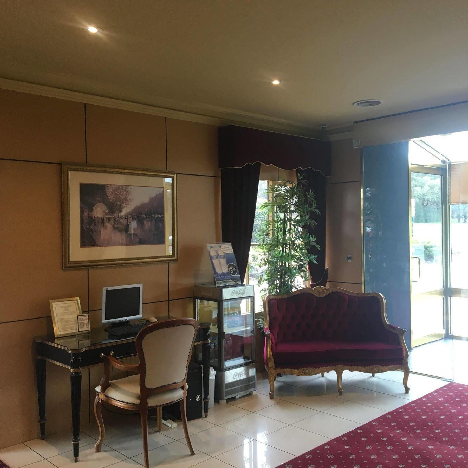 โรววิลล์ อินเตอร์เนชันแนล โฮเทล Motel Rowville ภายนอก รูปภาพ