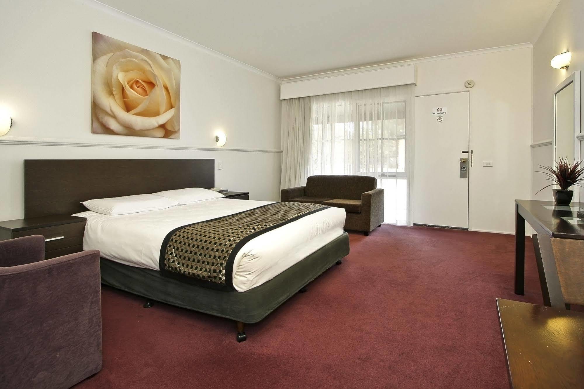 โรววิลล์ อินเตอร์เนชันแนล โฮเทล Motel Rowville ภายนอก รูปภาพ