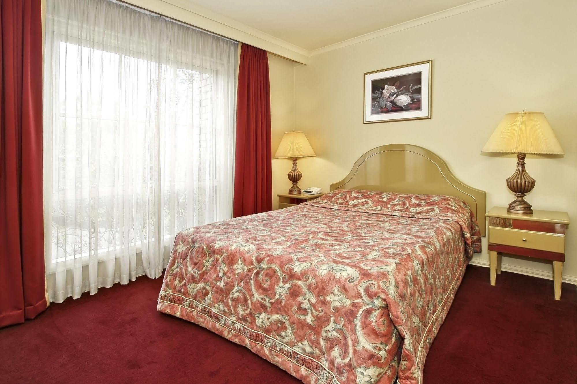 โรววิลล์ อินเตอร์เนชันแนล โฮเทล Motel Rowville ภายนอก รูปภาพ
