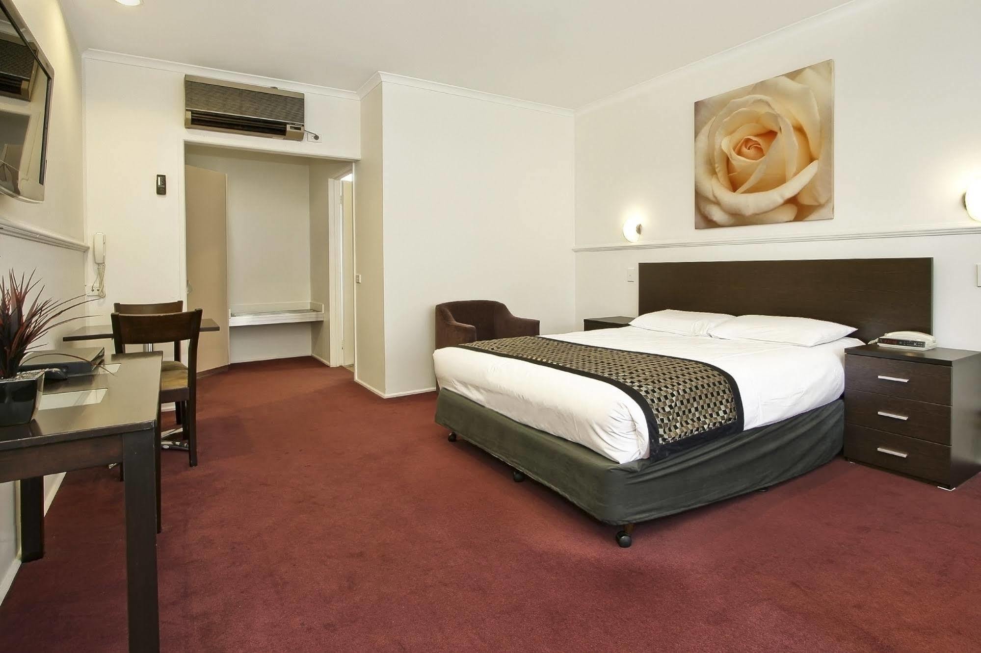 โรววิลล์ อินเตอร์เนชันแนล โฮเทล Motel Rowville ภายนอก รูปภาพ